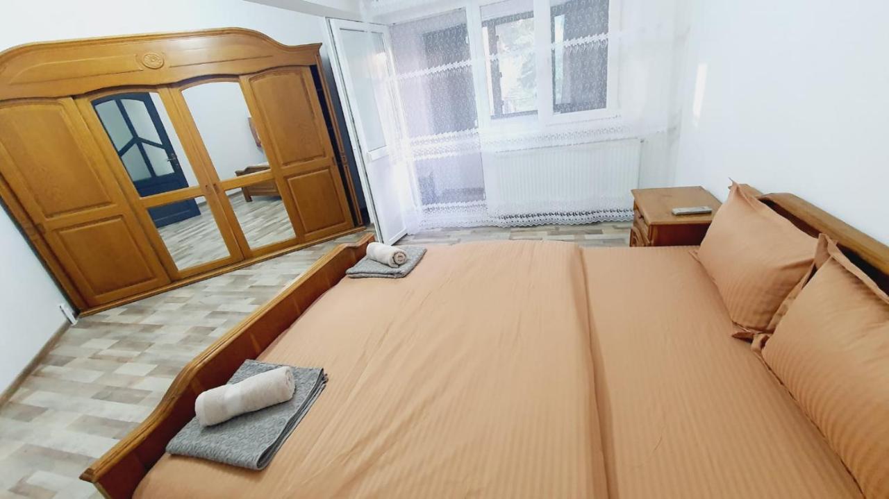 Apartament Apartament Radoi Drobeta Turnu Severin Zewnętrze zdjęcie